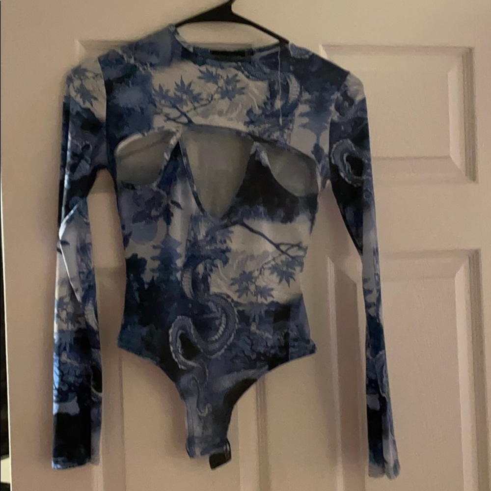 Women’s body suit